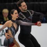 Canadian pairs sit 2nd, 3rd after short program at Skate Canada International